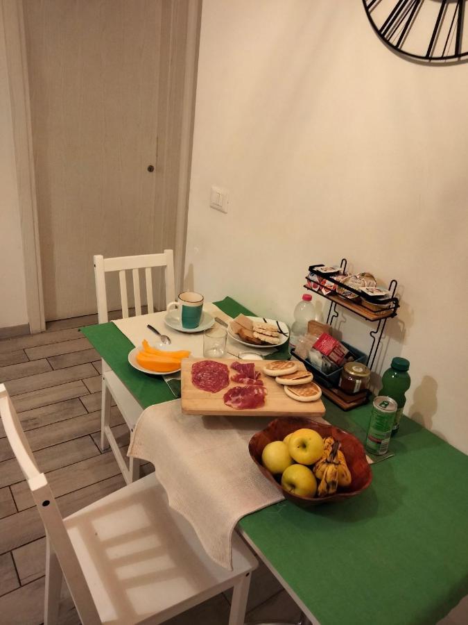 Casavacanzacentrale Privato Apartment Bologna Bagian luar foto